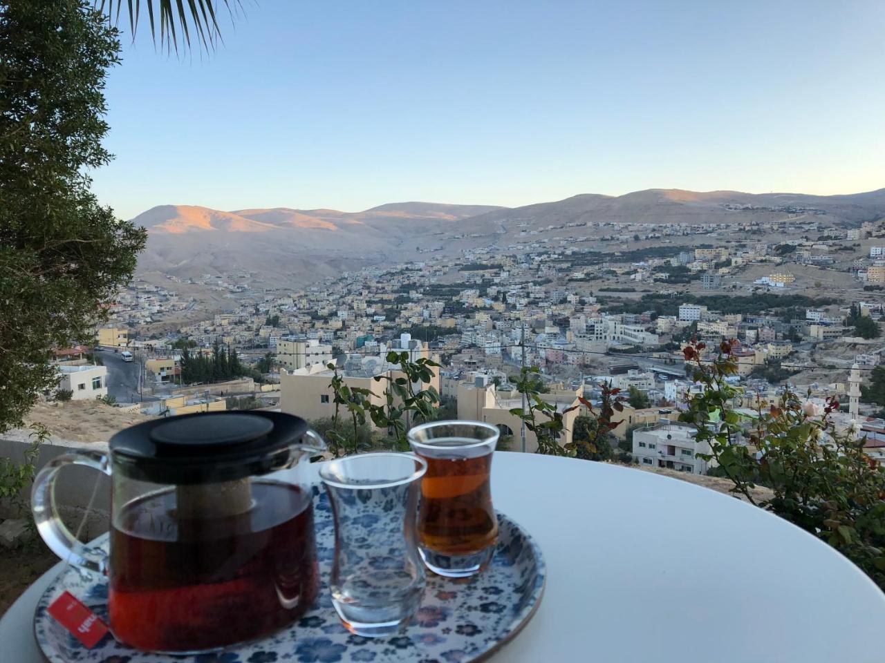Petra Harmony Bed & Breakfast Wadi Musa Buitenkant foto